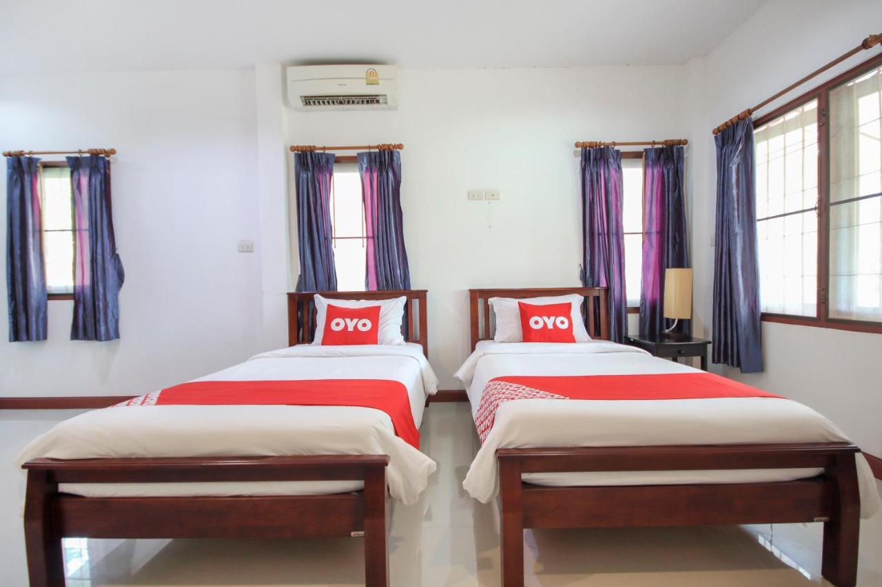 Oyo 75373 Chamil House Hotell Nai Harn Exteriör bild